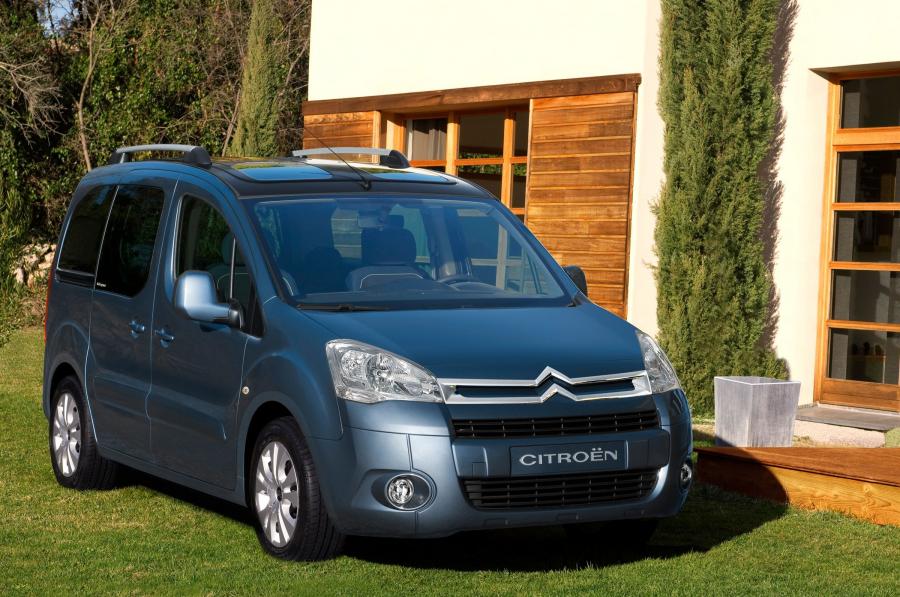  Citroen Berlingo 2009 года  (фото 33 из 72)